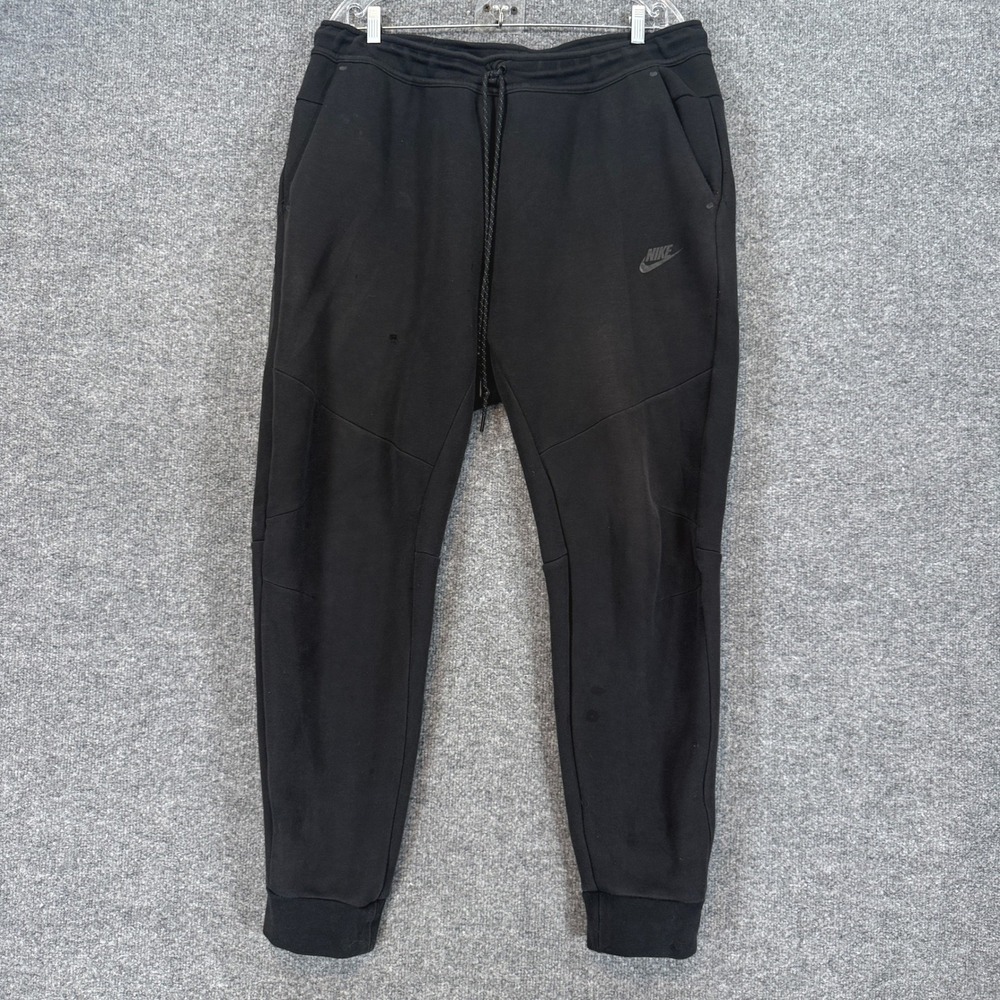 Nike Tech Fleece Joggers Mens XL Black Tapered Sweatpants Athletic Loungewear